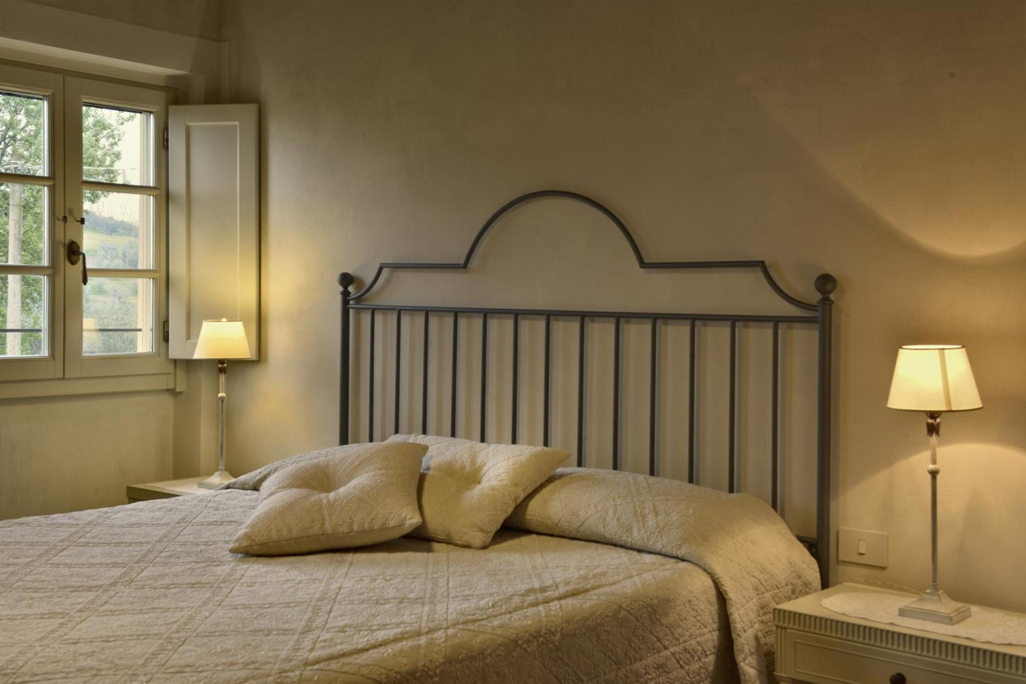 Borgo Casalvento Guest House Cantagrillo Phòng bức ảnh